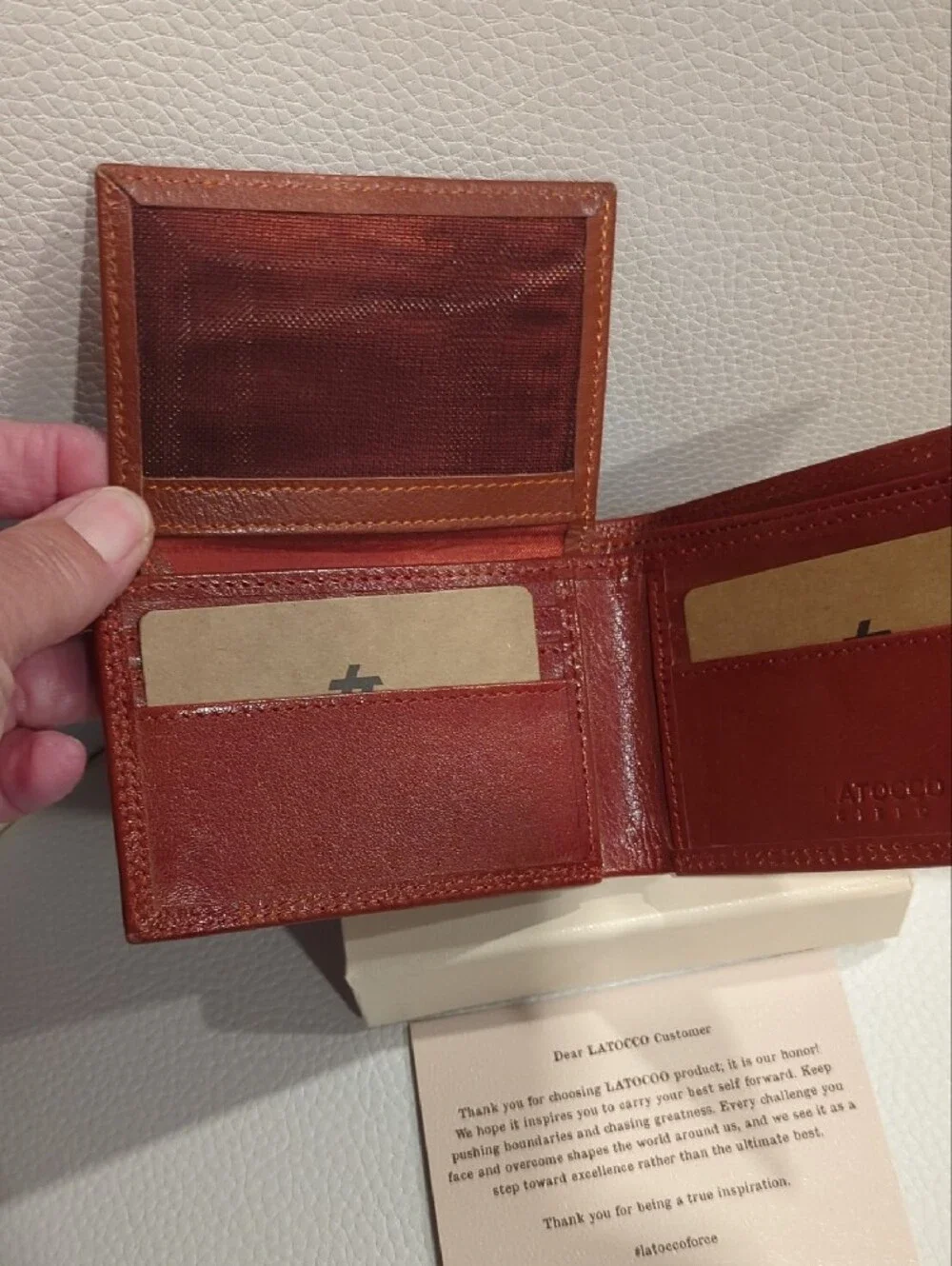 Men's Leather Wallet in Cognac